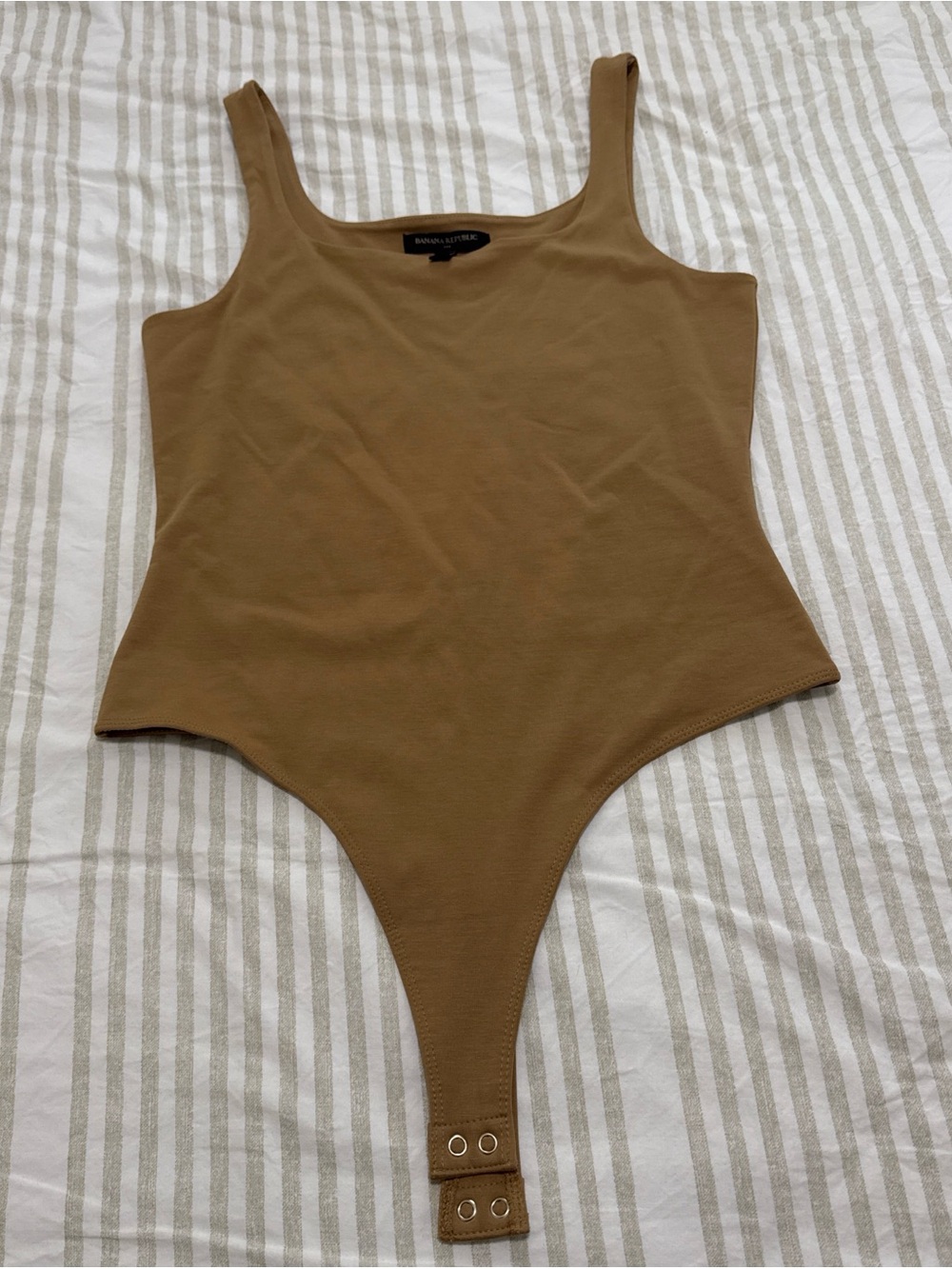 Banana Republic Camel Brown Scoop Neck Bodysuit